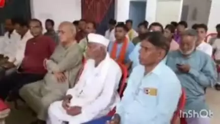 रुपौली: मोहर्रम को लेकर रुपौंली थाना परिसर में आयोजित की गई शांति समिति की बैठक