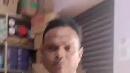 प्रतापगढ़: बडौदा यू पी बैंक जगेशरगंज में छोटी नोट नहीं जमा होने से ग्राहक परेशान, वीडियो हो रहा वायरल