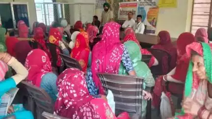 ख्यालीवाला गांव में आयोजित हुआ फाइनेंशियल इंक्लूजन कैंप