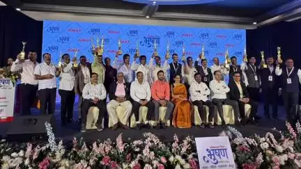 अर्जुनी मोरगाव: हॉटेल सेंटर पॉईंट नागपूर येथे लोकमत जिल्हा भूषण सन्मान सोहळ्याला जिल्हा परिषद अध्यक्ष लायकराम भेंडारकर यांची उपस्थिती