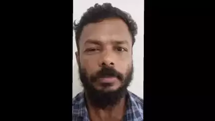 കൊടുങ്ങല്ലൂർ: ചന്തപ്പുരക്കടുത്തുള്ള അപ്പാർട്ട്മെന്റിൽ മദ്യലഹരിയിൽ കയറി ജീവനക്കാരെ ആക്രമിച്ചു, പ്രതികൾ പിടിയിൽ