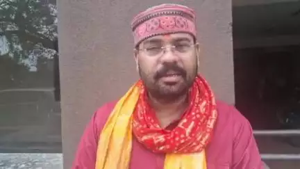 आज़मगढ़: भाजपा नेता हरिवंश मिश्रा ने सांसद धर्मेंद्र यादव के बयान का पलटवार करते हुए कहा, सपा ने एक वर्ष में कार्यालय बनाया