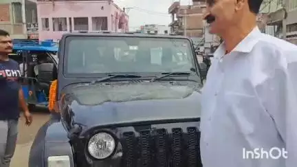 जमुई: महिसौड़ी चौक पर सेवानिवृत CRPF जवान का लोगों ने किया स्वागत, की लंबी उम्र की कामना