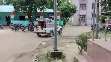 बेलागंज: बाजार से लौट रही नाबालिग लड़की के साथ बेलागंज में मनचलों ने की छेड़छाड़, विरोध करने पर परिजनों को पीटा