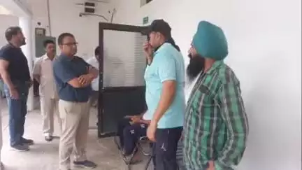 ਸੁਨਾਮ: ਸੁਨਾਮ ਦੇ ਐਸਡੀਐਮ ਵੱਲੋਂ ਅਚਨਚੇਤ ਤਹਿਸੀਲ ਦਾ ਕੀਤਾ ਦੌਰਾ