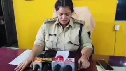 गोहरगंज: सतलापुर में जुए के अड्डे पर पुलिस की दबिश, तीन जुआरी रंगे हाथों गिरफ्तार