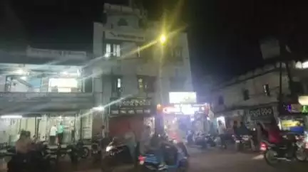 ଛତ୍ରପୁର: ବ୍ରହ୍ମପୁର ନୂଆଁ ବସଷ୍ଟାଣ୍ଡ ସ୍ଥିତ ପୁଷ୍ପାଞ୍ଜଳି ଲଜ୍ ରେ ଯୁବତୀଙ୍କୁ ଛୁରି ଭୁଷି ହତ୍ୟା କଲା ପ୍ରେମିକ