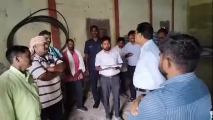 నిజామాబాద్ రూరల్: ఇందల్వాయిలో విస్తృత తనిఖీలు నిర్వహించిన కలెక్టర్ వినయ్ కృష్ణారెడ్డి