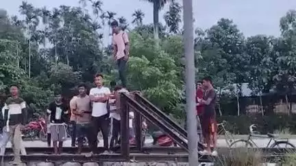 আলিপুরদুয়ার ২: দক্ষিণ মজিদ খানায় ট্রেনে কাটা পড়লো এক ব্যক্তি মৃতদেহ উদ্ধার করল জিআরপি
