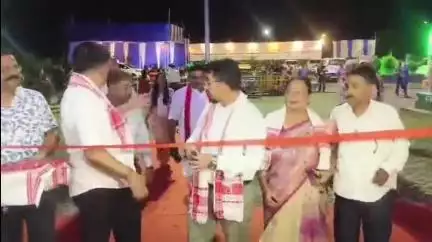 তিনিচুকীয়া: ঔম চচিয়েল এণ্ড ডেভলপমেন্ট ফাউণ্ডেশনৰ উদ্যোগত 
সদৰত গ্ৰীষ্মকালিন বাণিজ‍্য মেলাৰ শুভ উদ্ধোধন জিলা আয়ুক্ত স্বপ্নিল পালৰ