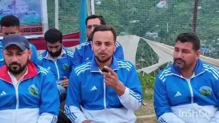 चिड़गांव: बन्छुना में 'खेल खेलो, नशा छोड़ो' के तहत वॉलीबॉल खेल प्रतियोगिता का आयोजन किया जा रहा है, क्षेत्र के लोगों ने दी जानकारी