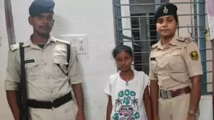 हरनौत: पोरई गांव से लापता कड़की को हरनौत पुलिस ने बख्तियारपुर रेलवे स्टेशन से बरामद कर परिजनों को सौंपा