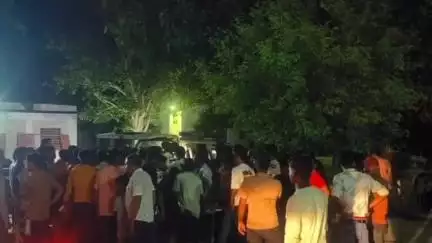 जहाज़पुर: शाहपुरा रोड पर हीरो शोरूम के सामने दो बाइक की आमने-सामने भिड़ंत, दो युवक गंभीर घायल, दोनों भीलवाड़ा रेफर