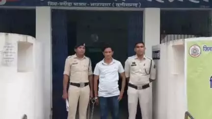 पलारी: घर में घुसकर जान से मारने की धमकी देने वाले आरोपी परसराम भारद्वाज को पलारी पुलिस ने गिरफ्तार किया