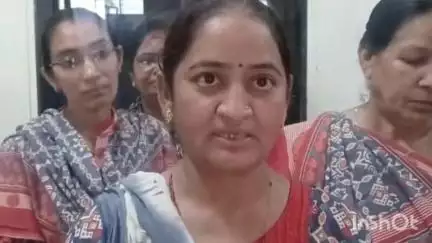 બાબરા: બાબરા આંગણવાડી વર્કર બહેન દ્વારા બી.એલ.ઓ ની કામગીરીના વિરોધમાં આપી પ્રતિક્રિયા