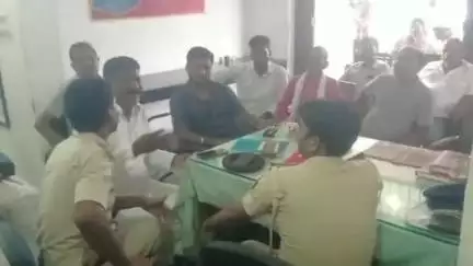 गायघाट: गायघाट थाना में मुहर्रम पर्व को लेकर शांति समिति की हुई बैठक, डीजे बजाने पर पूर्ण प्रतिबंध