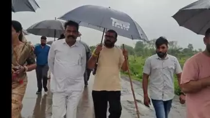चौरई: चौरई क्षेत्र के भाजपा नेता बैतूल पहुंचे, सांसद विवेक बंटी साहू की पदयात्रा में हुए शामिल