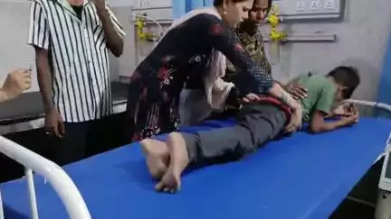 सुपौल: परसौनी वार्ड 5 में 10 वर्षीय बच्चे को सांप ने काटा, परिजन सांप लेकर पहुंचे सदर अस्पताल