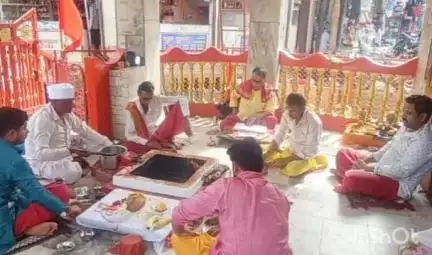 थांदला: खवासा के प्राचीन संकट मोचन हनुमान मंदिर में भव्य यज्ञ एवं धार्मिक अनुष्ठान का आयोजन