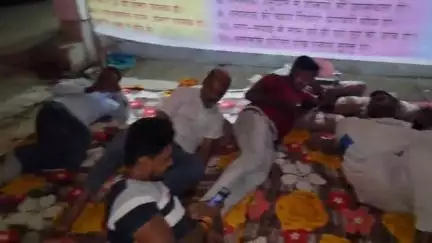सिमरी बख्तियारपुर: अनुमंडलीय अस्पताल में सुविधाओं की मांग को लेकर आमरण अनशन छठे दिन भी जारी
