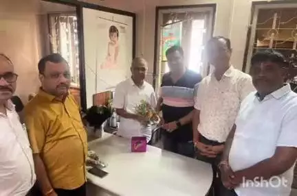 वरोरा: रोटरी क्लब वरोरा येथे  राष्ट्रीय डॉक्टर  दिनानिमित्त डॉक्टरांचा सत्कार