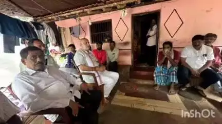ಶಿರಸಿ: ಮತ್ತಿಘಟ್ಟಾ ಜಲಪಾತದಲ್ಲಿ ಮೃತಪಟ್ಟ ಉಂಚಳ್ಳಿ ಯುವಕನ ಮನೆಗೆ ಶಾಸಕ ಹೆಬ್ಬಾರ್ ಭೇಟಿ, ಸಾಂತ್ವನ