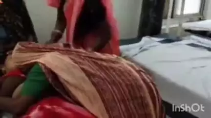 भितरवार: रमजीपुर गांव में बल्ब लगाते समय 45 वर्षीय महिला को लगा करंट, शासकीय अस्पताल में हुआ उपचार