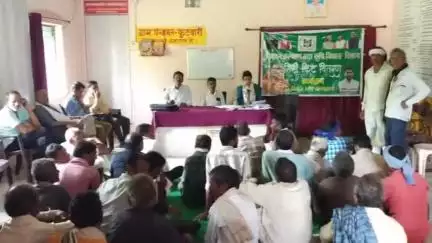 बड़ा मलेहरा: फुटवारी ग्राम पंचायत में किसानों के बीच मिनी किट बीज का हुआ वितरण