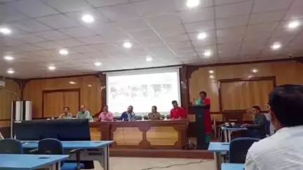 ଝାରସୁଗୁଡା: ଜିଲ୍ଲାପାଳଙ୍କ ଅଧ୍ୟକ୍ଷତାରେ ଡ଼ିଏମଏଫ ହଲରେ ଜିଲ୍ଲା ସ୍ତରୀୟ ଶିଶୁ ସୁରକ୍ଷା କମିଟି ତଥା ଜିଲ୍ଲା ଟାସ୍କଫୋର୍ସର ତ୍ରୟୋ ମାସିକ ବୈଠକ ଅନୁଷ୍ଠିତ