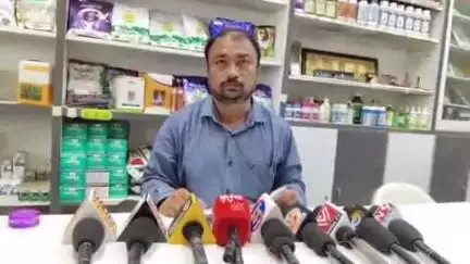 సూర్యాపేట: సూర్య ఆగ్రో ట్రేడర్స్‌లో రైతుకు నకిలీ విత్తనాలు విక్రయించిన ఘటనపై విచారణ చేస్తామని మండల వ్యవసాయ అధికారి సందీప్ వెల్లడి