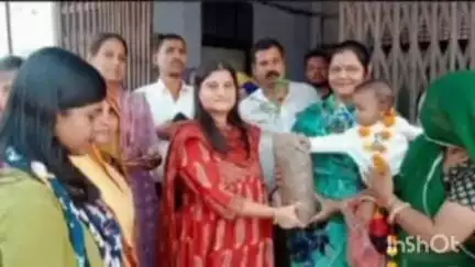 अरैन: अराई के मण्डावरिया में पण्डित दीनदयाल उपाध्याय अंत्योदय संबल शिविर का आयोजन, अराई SDM आस्था शर्मा सहित अधिकारी रहे मौजूद