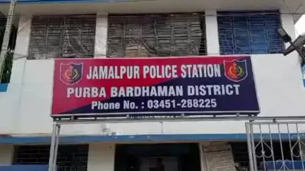 বর্ধমান ১: জামালপুর থানা এলাকায় পথ দুর্ঘটনায় এক ট্রাক্টর চালকের মৃত্যু হলো