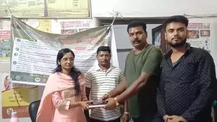 महागामा: डॉक्टर दिवस पर डॉ. एकता कुमारी को किया गया सम्मानित