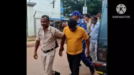 বিষ্ণুপুর: কোতুলপুরে শ্বশুর জামাই মিলে ব্যাংক থেকে টাকা তুলে বাড়ি দেওয়ার পথে ৫০ হাজার টাকা চুরি করলো চারজন দুষ্কৃতি