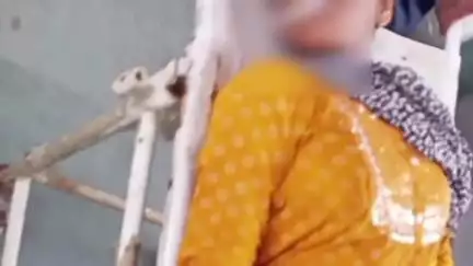 सहजनवा: ऑटो चलाने वाले प्रेमी ने शादी से किया इनकार, सहजनवा इलाके की शिक्षिका ने खा लिया जहर