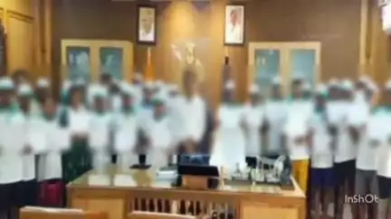 सुकमा: आत्म समर्पण करने वाले 30 नक्सलियों को राजमिस्त्री का प्रशिक्षण दिया गया, जिला प्रशासन की अभिनव पहल हो रही है सराहना