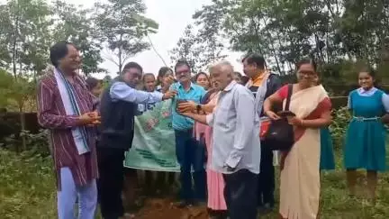 କୁଚିଣ୍ଡା: କିଣ୍ଡିରା ସ୍ଥିତ ଶ୍ରୀଅରବିନ୍ଦ ପୂର୍ଣ୍ଣାଙ୍ଗ ବିଦ୍ୟାଳୟ ପରିସରରେ ୭୫ ତମ ବନ ମହୋତ୍ସବ  ପାଳିତ