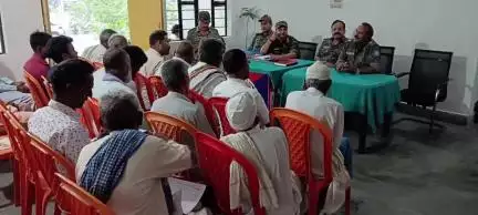 छतरपुर: छतरपुर थाना परिसर में मुहर्रम को लेकर शांति समिति की बैठक, निर्धारित रूट पर जुलूस निकालने की अपील