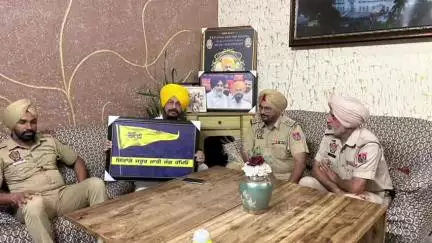 ਰੂਪਨਗਰ: ਬਿਕਰਮਜੀਤ ਸਿੰਘ ਮਜੀਠੀਆ ਦੀ ਮੋਹਾਲੀ ਕੋਰਟ ਚੋਂ ਪੇਸ਼ੀ ਤੋਂ ਪਹਿਲਾਂ ਅਕਾਲੀ ਆਗੂ ਸੰਦੀਪ ਸਿੰਘ ਕਲੋਤਾ ਨੂੰ ਅਨੰਦਪੁਰ ਸਾਹਿਬ ਪੁਲਿਸ ਨੇ ਕੀਤਾ ਡਟੇਨ