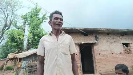 अलियार परहिया अपनी बातों को सच्चाई से रखते हुए
