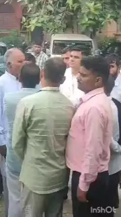 अलवर: उद्योग नगर थाना क्षेत्र स्थित हैवेल्स कंपनी में इलेक्ट्रीशियन की करंट लगने से हुई मौत