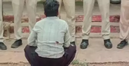 रीठी: गया कुंड के पास लोगों को धमका रहा था बदमाश, बिलहरी पुलिस ने आरोपी को किया गिरफ्तार