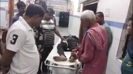 औरंगाबाद: मुफस्सिल थाना के वाहिद बिगहा गांव में सोए युवक को सांप ने डंसा, सदर अस्पताल में हुआ इलाज, दस दिनों में