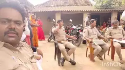 जलालपुर: नगपुर में युवक ने फांसी का फंदा लगाकर आत्महत्या की
