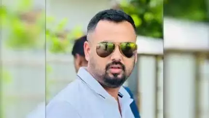 বিশালগড়: রঘুনাথপুর অবনী পল্লী বেহাল রাস্তা টেন্ডার বের হওয়ায় খুশি জনগণ