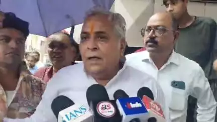 दुर्ग: इंदिरा मार्केट के खत्री इलेक्ट्रॉनिक में लगी भीषण आग, पूर्व विधायक ने दी जानकारी