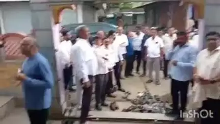 पाचोरा: शहरातील संतोषी माता मंदिरापासून पाचोरा पिपल्स बॅंकेच्या निवडणुकीचा प्रचारास प्रारंभ