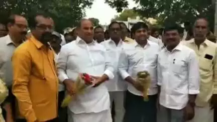 కమలాపురం: కమలాపురంలో అన్నా క్యాంటీన్ నిర్మాణానికి భూమిపూజ చేసిన ఎమ్మెల్యే పుత్తా కృష్ణ చైతన్య రెడ్డి
