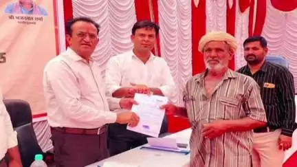 आमेट: पंडित दीनदयाल अंत्योदय संबल पखवाड़ा शिविर बना सहारा, खाखरमाला की पुष्पा को गांव में मिला रोजगार