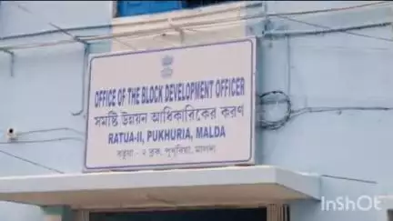 রতুয়া ২: ১০০ দিনের কাজে দুর্নীতি, টাকা উদ্ধারের নির্দেশ দিল উচ্চ আদালত, শ্রীপুর ২ গ্রাম পঞ্চায়েতের প্রাক্তন প্রধানের বিরুদ্ধে